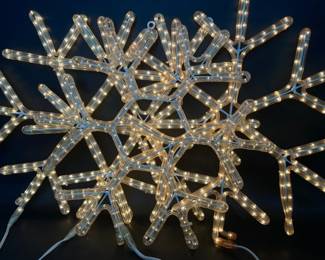 Four 24" clear snowflake lights, extension cord