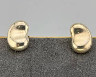Pair of sterling Tiffany Elsa Peretti bean clip earrings