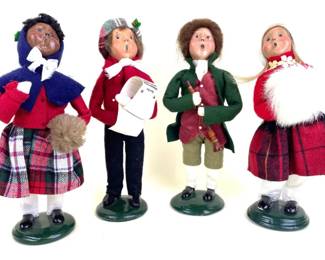 Lot of 4 Byers' Choice child carolers