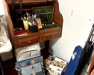 Silverware, Purses, Vacuum