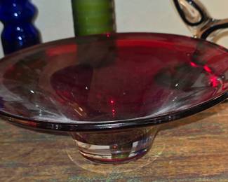 Red Art Glass Bowl