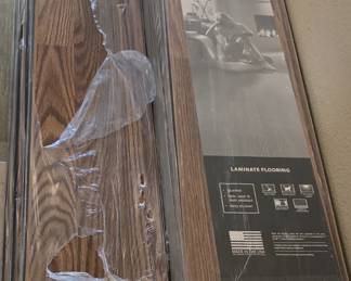 8 Boxes of Laminate Flooring in Chestnut Oak