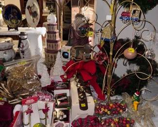 Vintage Christmas Merchandise for you up coming HOLIDAYS