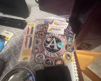 4 XL NASA patches