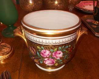Limoges cache pot