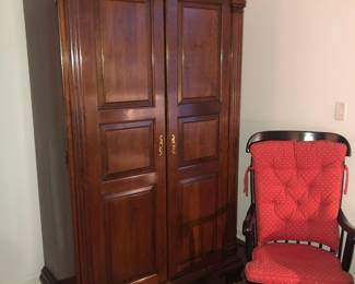 TV armoire