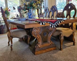 Please see jillwyattmarshallestatesales on Facebook for many more photos!