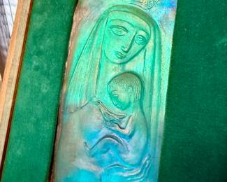 Edris Eckhardt glass panel