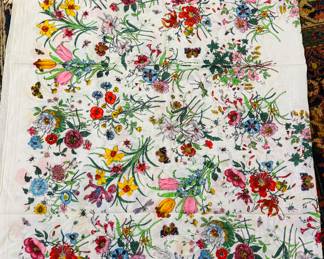 Vintage Gucci Flora Scarf.