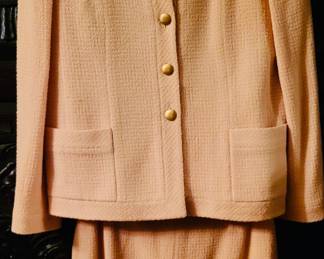 Iconic pink Chanel 2 piece suit crocs 1998-1999 !