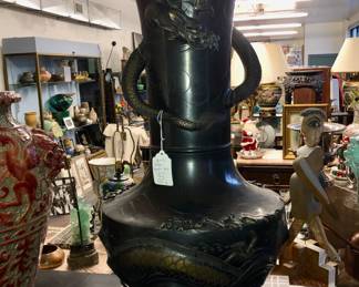 Large Japanese bronze lamp-1 piece off