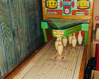 1959 United 3-Way Shuffle Alley Bowling Game