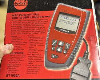 OBD I and OBD II Code Scanner