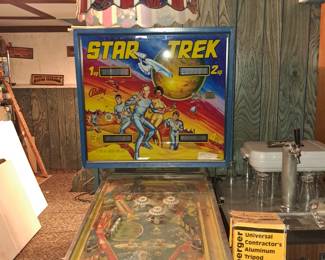 Bally Star Trek Pinball Machine 1979