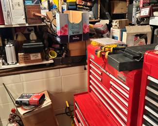 Tool chests