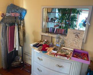 Estate Sales By Olga in Cranford, NJ