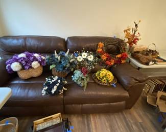 Wreaths and flower arrangements