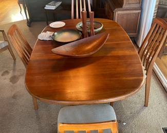 Benny Linden MCM Table & chairs