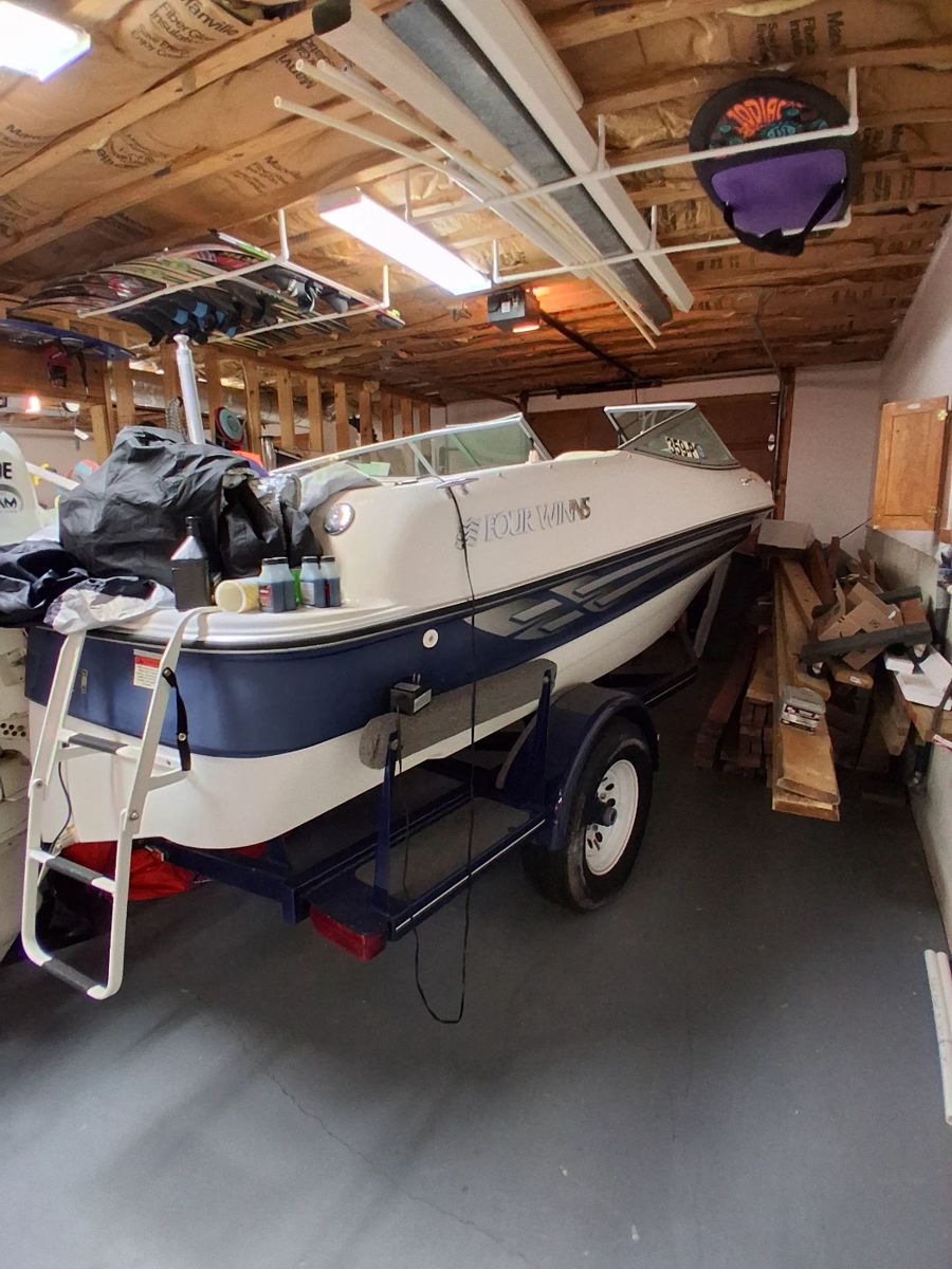 2000 four winds boat and trailer