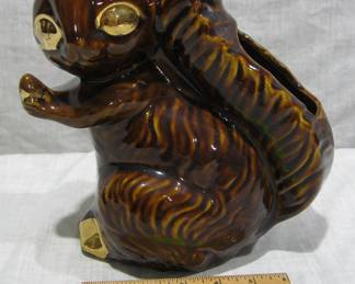 Squirrel Planter