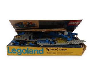 A LEGO Legoland Classic Space Cruiser Building Toy, Model 487 / 924, Circa 1978