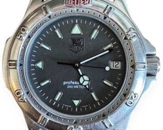 TAG Heuer 4000 Series Professional WF1111-0 Quartz Stainless Steel Watch