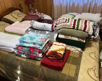 Throws and comforters 