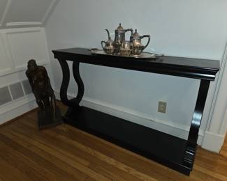 Wall table