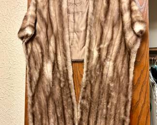 Vintage Mink Fur Wrap with satin lining Beverly Hills