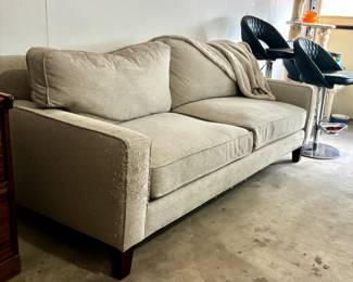 Havertys sofa