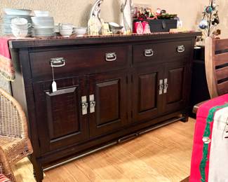 Havertys Buffet Table