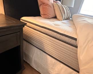 $360      Queen bed with mattress
