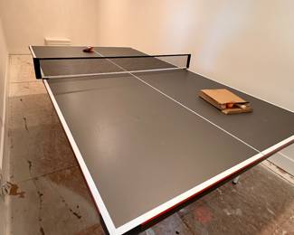 $200 Ping pong Table
