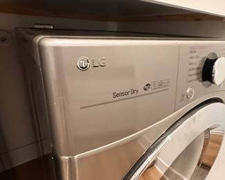 $300/ $300  LG Washer/Dryer