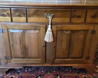 "Gem Lakes Treasures" in Aiken, SC Starts Closing Sat 11/29 at 8pm. Pickup is Mon 12/1 from 2-6pm.  Please click here to add more photos, descriptions, and current bids:  https://ctbids.com/estate-sale/40736 