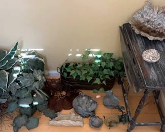 "Gem Lakes Treasures" in Aiken, SC Starts Closing Sat 11/29 at 8pm. Pickup is Mon 12/1 from 2-6pm.  Please click here to add more photos, descriptions, and current bids:  https://ctbids.com/estate-sale/40736 