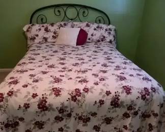 "Gem Lakes Treasures" in Aiken, SC Starts Closing Sat 11/29 at 8pm. Pickup is Mon 12/1 from 2-6pm.  Please click here to add more photos, descriptions, and current bids:  https://ctbids.com/estate-sale/40736 