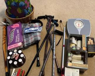 "Gem Lakes Treasures" in Aiken, SC Starts Closing Sat 11/29 at 8pm. Pickup is Mon 12/1 from 2-6pm.  Please click here to add more photos, descriptions, and current bids:  https://ctbids.com/estate-sale/40736 