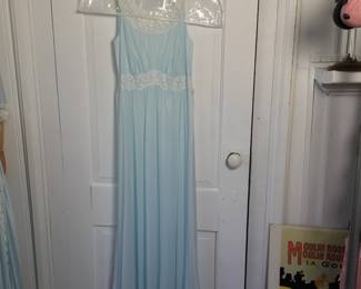 Vintage 1940s nightgown