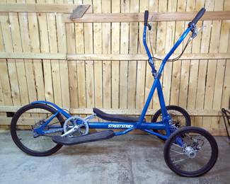 Street Strider 3i Outdoor Elliptical Bike