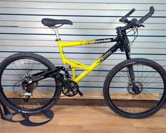 Cannondale Jekyll Mountain Bike 