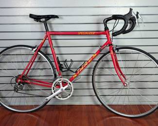 Specialized Sirrus 7-Speed Road Bicycle 
