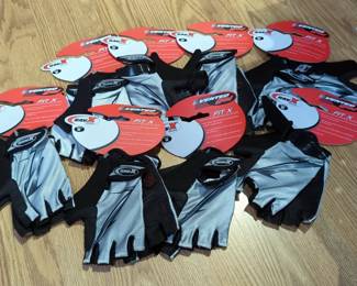 RavX Fit X Vented Gel Cycling Gloves Size Medium, Qty 8 Pair 