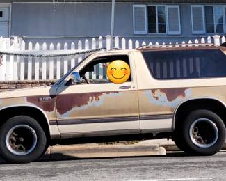 $6k
Vintage 1986 Checy Blazer S-10
33,000 original miles