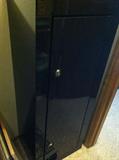 Gun safe (no guns)