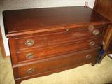 Lane Cedar Chest