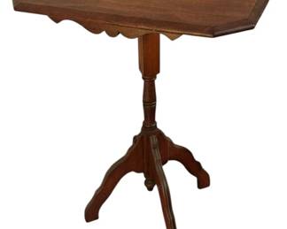 Antique Federal Style Side Table