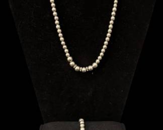 Silver Tone Pearl Jewelry Set