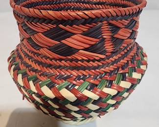 PINE NEEDLS AND MIXED GRASSES BASKET