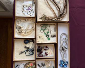 Vintage Jewelry